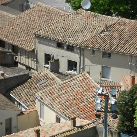 Cite View Apartment *